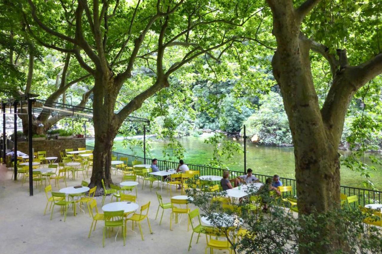 Villa Enfin Arrivés ! LʼIsle-sur-la-Sorgue Esterno foto
